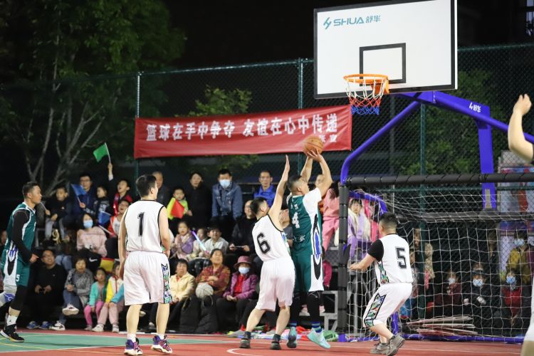和适应新